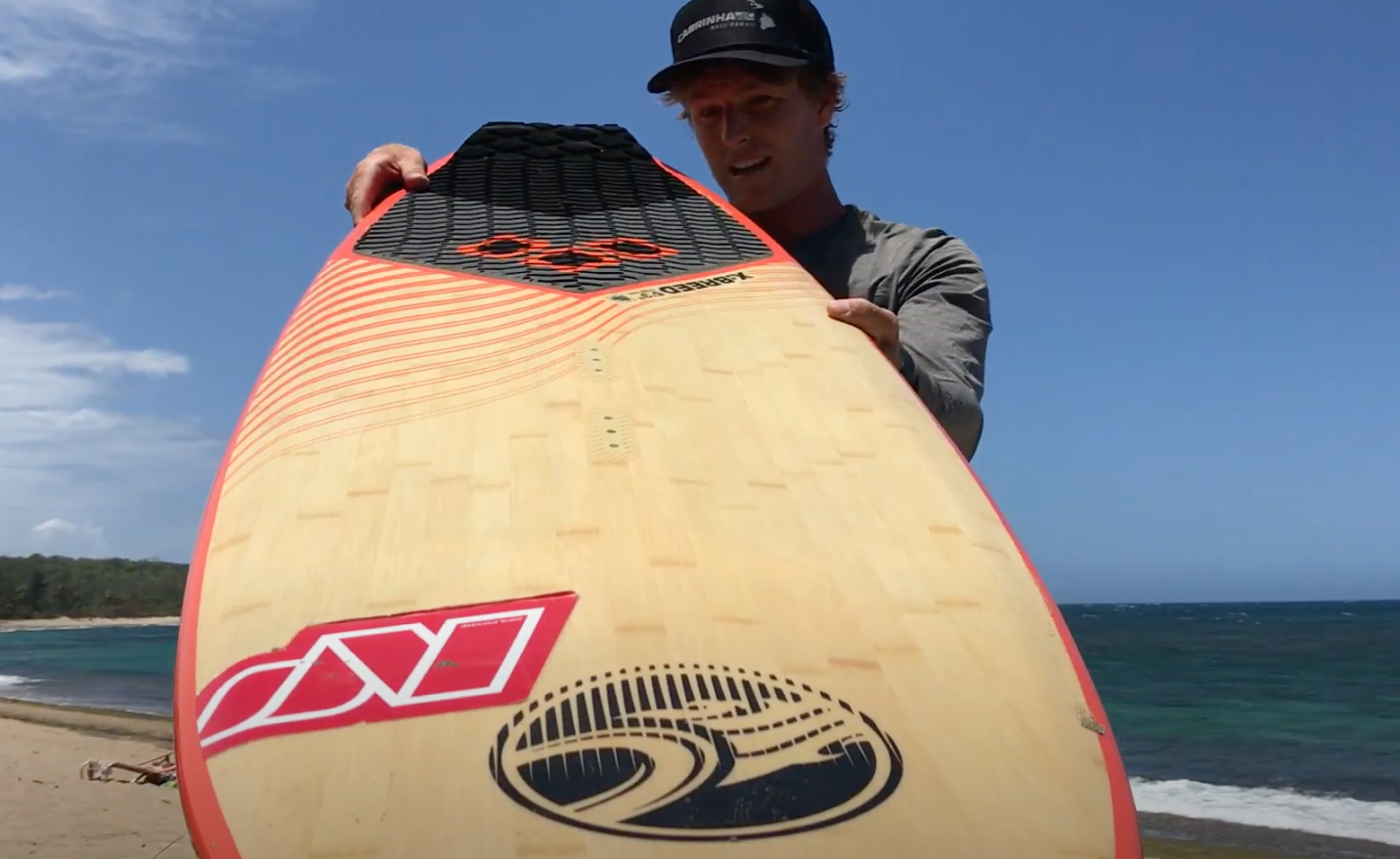 PRP TIP: Cleaning your surfboard