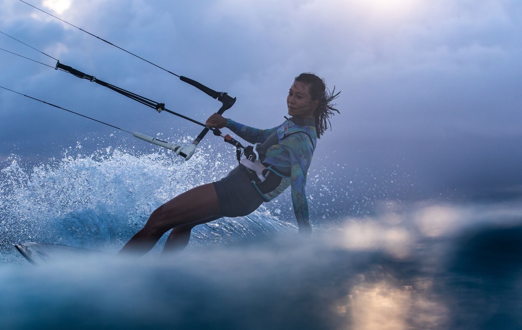Kiting into the sunset with Moona Whyte